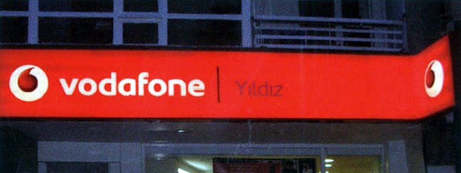 Vodafone: Store sign · Illuminated band